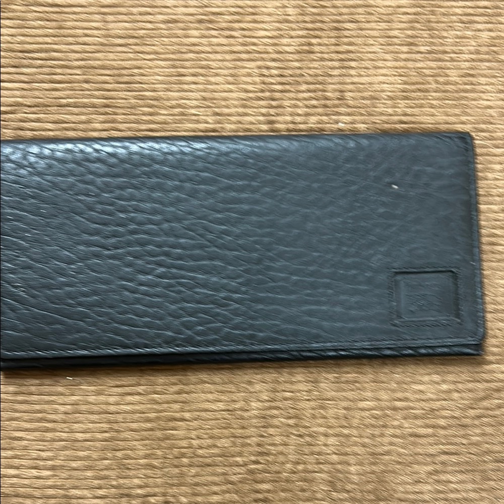 Burberrys Men's Black Leather check book Wallet